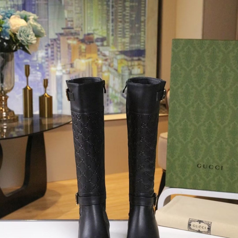 G*u*i boots